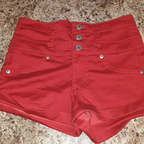 High wasted shorts - Picture 3 of 3